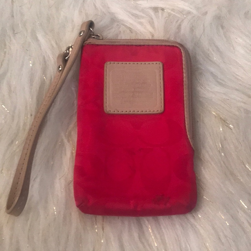 Coach pink wristlet w card holder